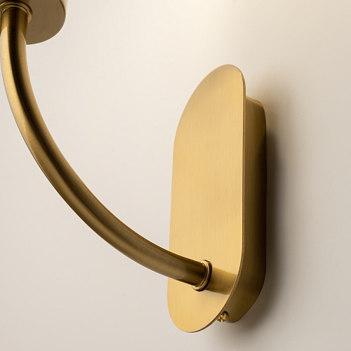 картинка Maytoni Настенный светильник (бра) Статус / Status E14х1