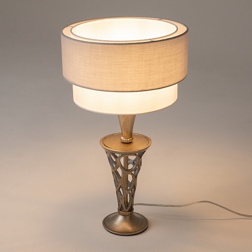 картинка Maytoni Настольный светильник Лилиан / Lillian E27х1