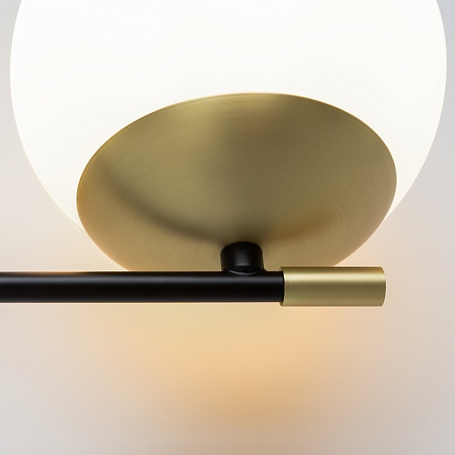 картинка Maytoni Настенный светильник (бра) Ностальгия / Nostalgia E14х2