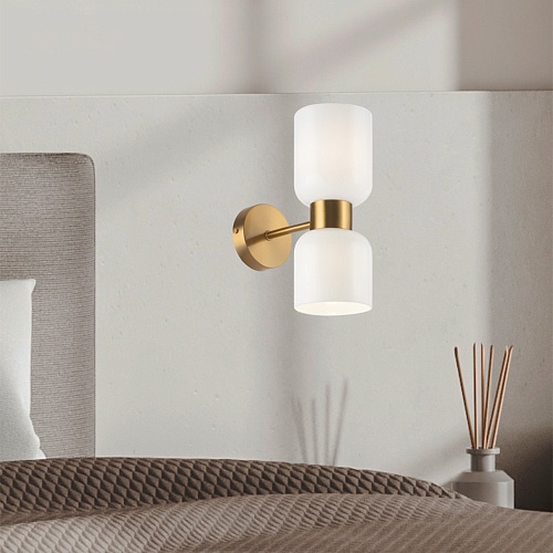 картинка Freya Настенный светильник (бра) Савия / Savia